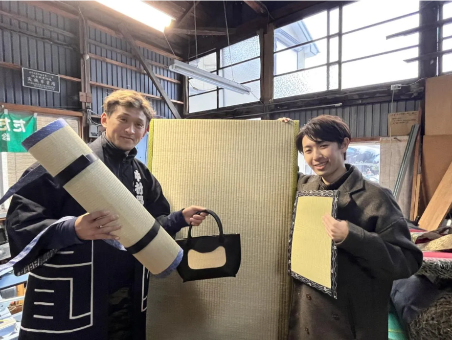 法政大生が畳の歴史学ぶ